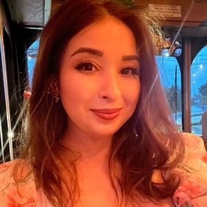 Meet your Posher, Samantha